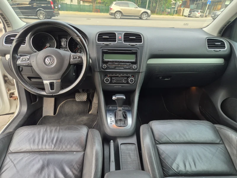 VW Golf, снимка 10 - Автомобили и джипове - 51628834