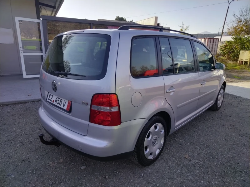 VW Touran 1.9TDI, 7 места, темпомат, 6 скорости , снимка 7 - Автомобили и джипове - 52426057