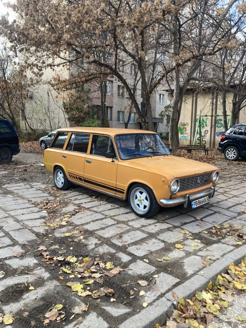 Lada 2102 Kombi, снимка 4 - Автомобили и джипове - 53143781