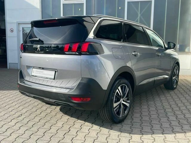 Peugeot 5008 1.5 Hdi-2.0Hdi-Full Led-GT Line-18ки-28хл.км, снимка 3 - Автомобили и джипове - 47430791