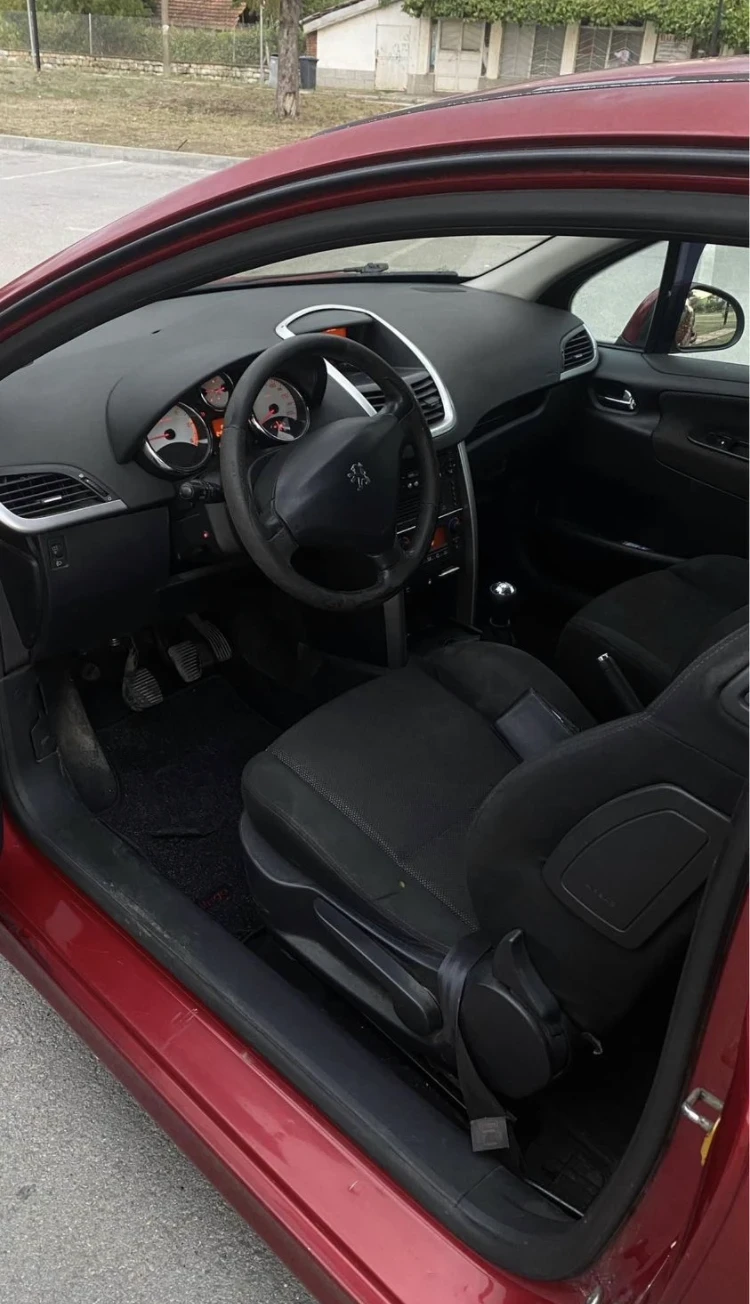 Peugeot 207 1.6 hdi, снимка 6 - Автомобили и джипове - 47611065