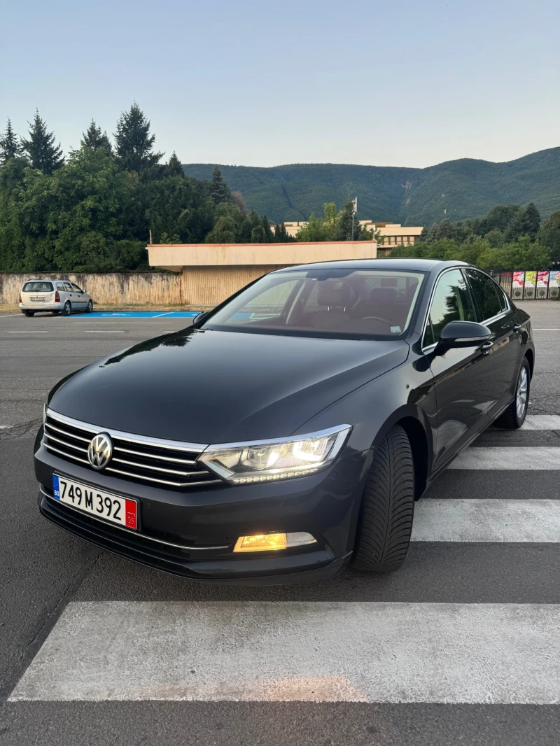 VW Passat COMFORTLINE BUSINESS - AUTOMATIC - LEATHER - DISTR - 34500 лв. - 68385770 1