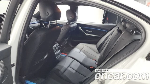 BMW 320 d M Sport | Крайна Цена с всичко до България, снимка 10 - Автомобили и джипове - 54427534