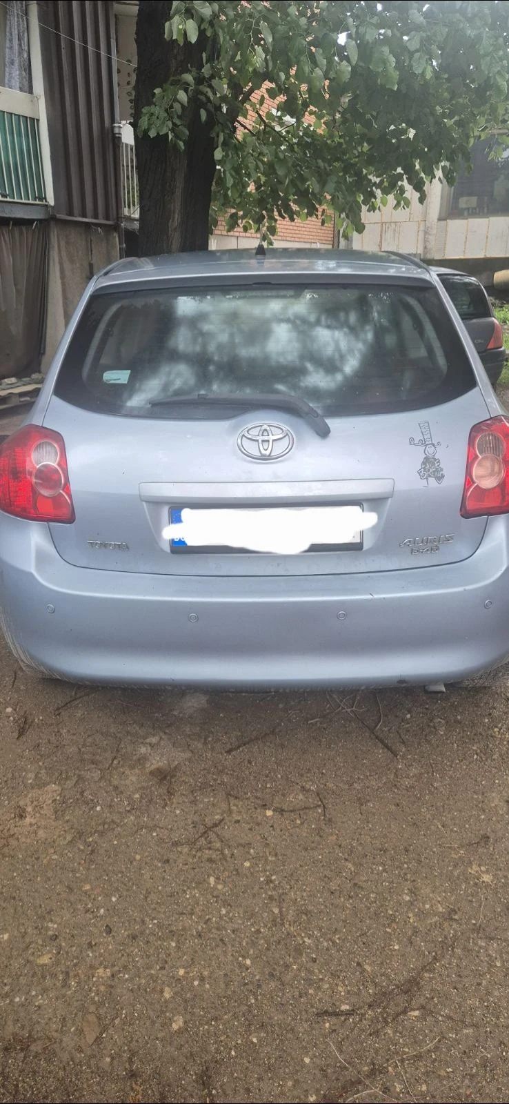 Toyota Auris Лек, снимка 7 - Автомобили и джипове - 54595604