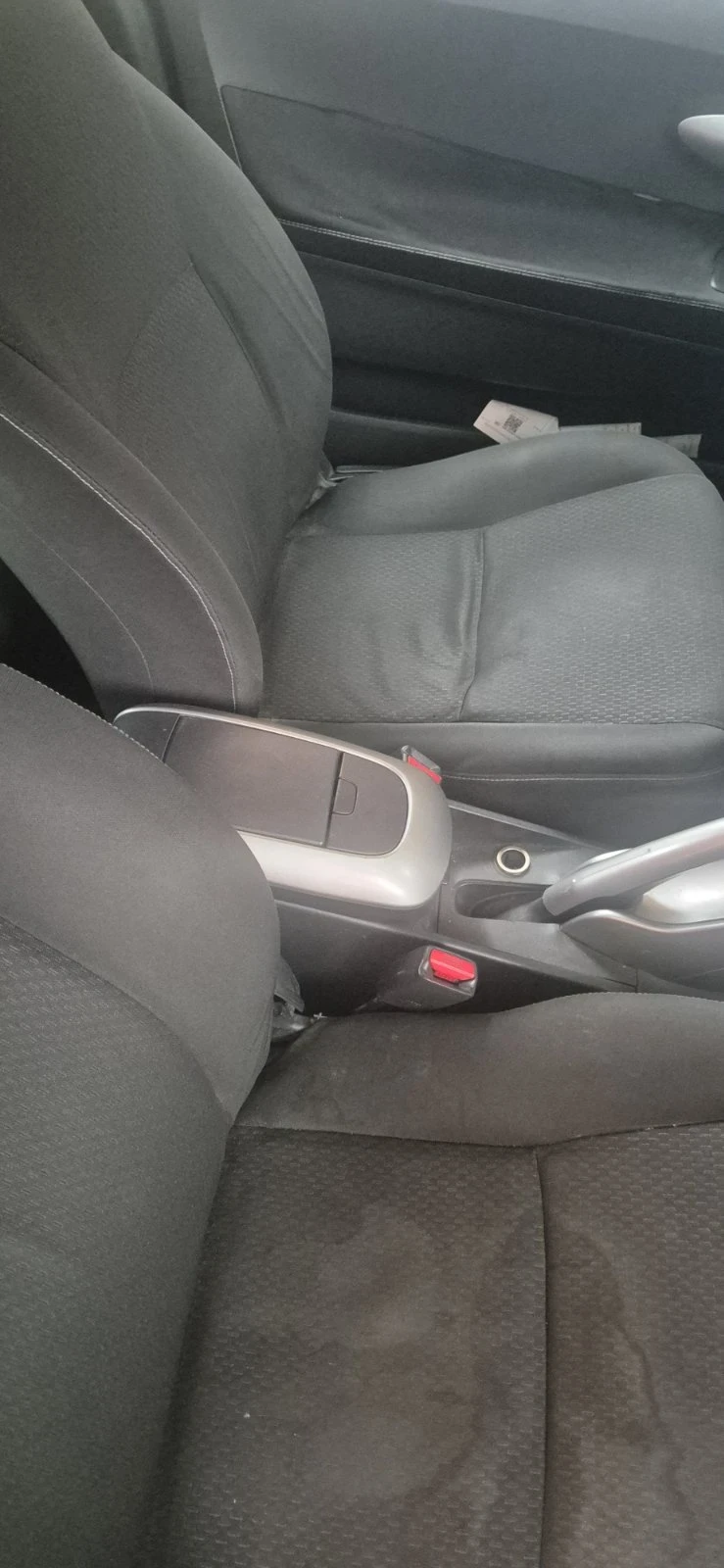 Toyota Auris Лек, снимка 6 - Автомобили и джипове - 54595604