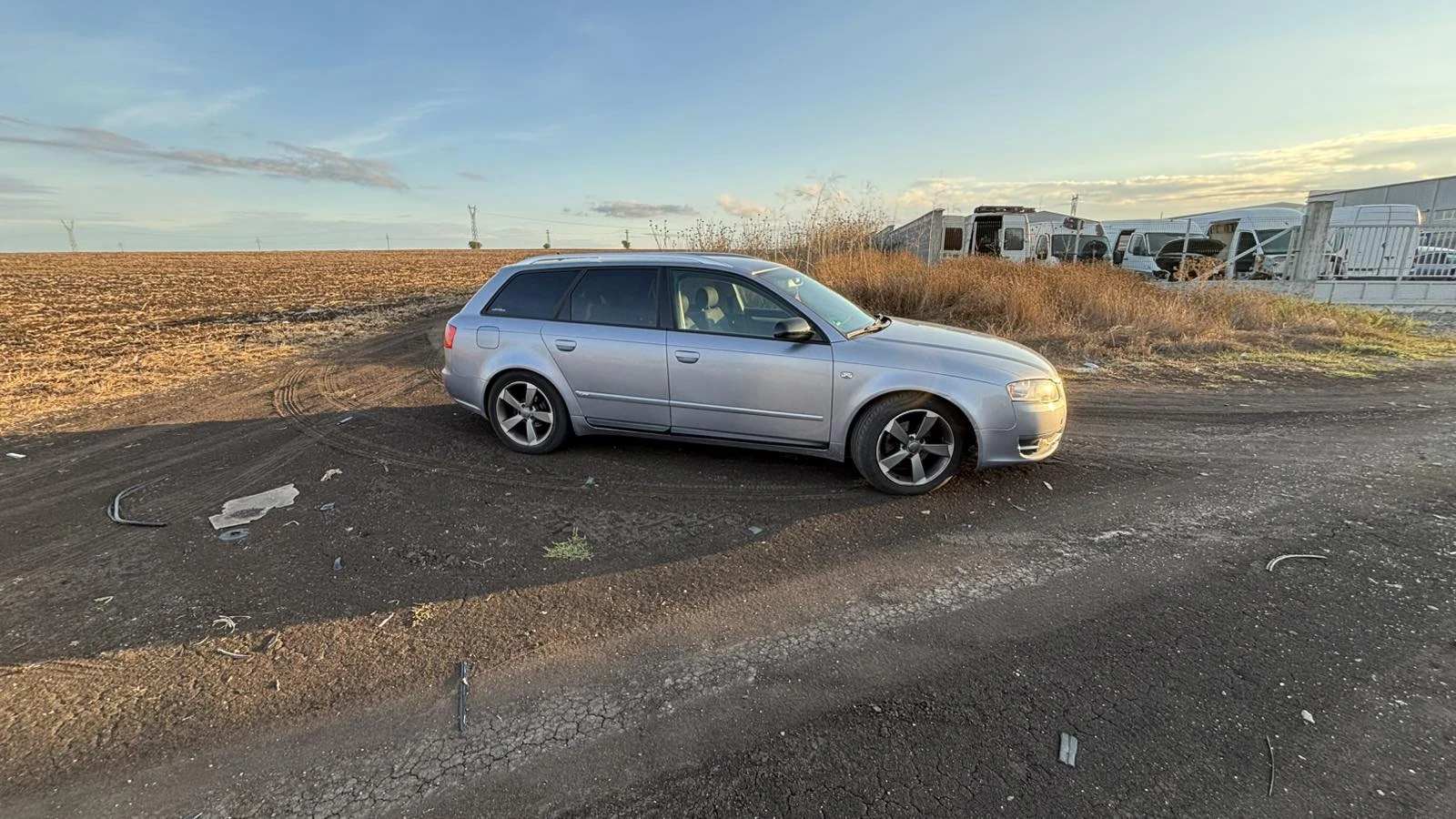 Audi A4 2.0 TDI 8V - изображение 2