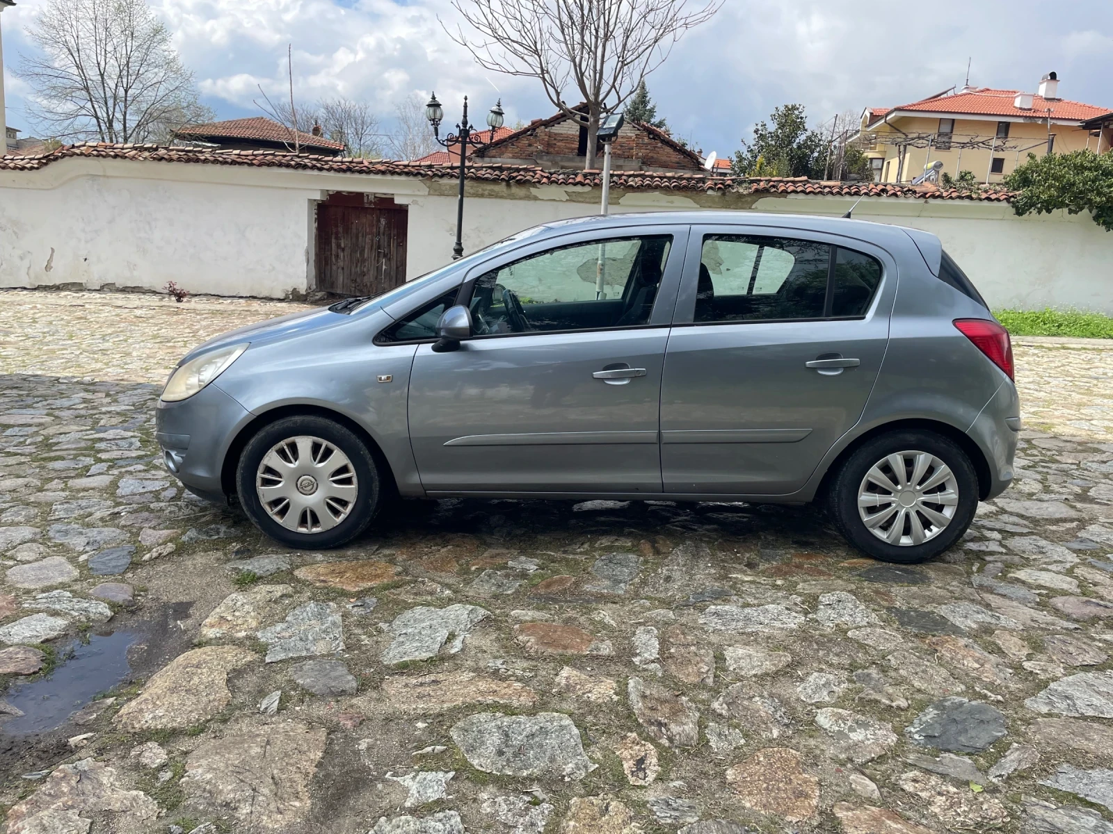 Opel Corsa 1.2i 80ks KLIMATIK - изображение 2