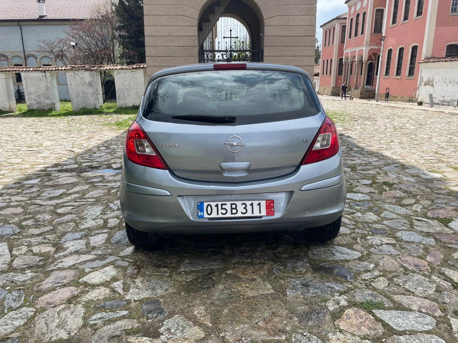 Opel Corsa 1.2i 80ks KLIMATIK - изображение 4