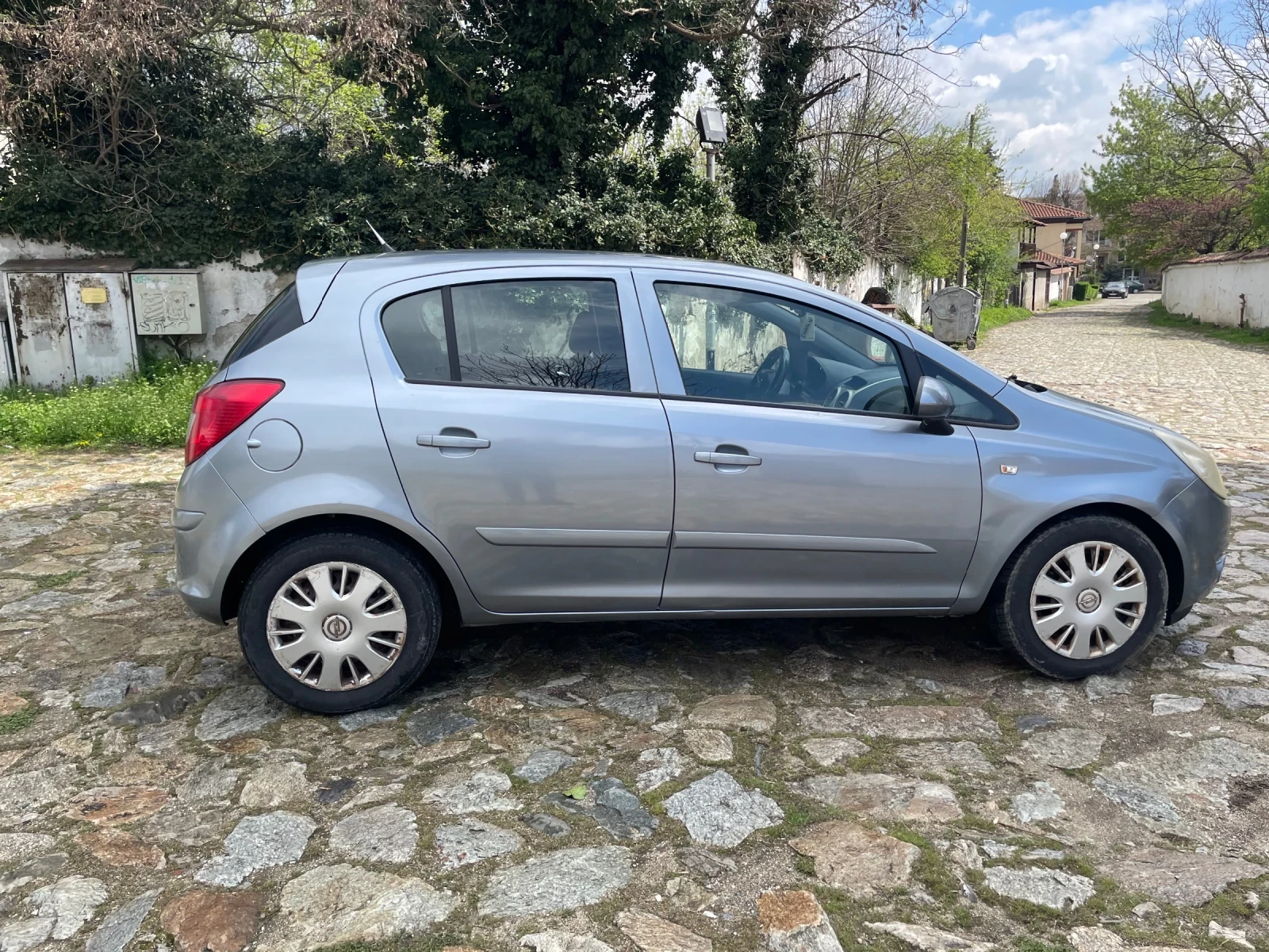Opel Corsa 1.2i 80ks KLIMATIK - изображение 6