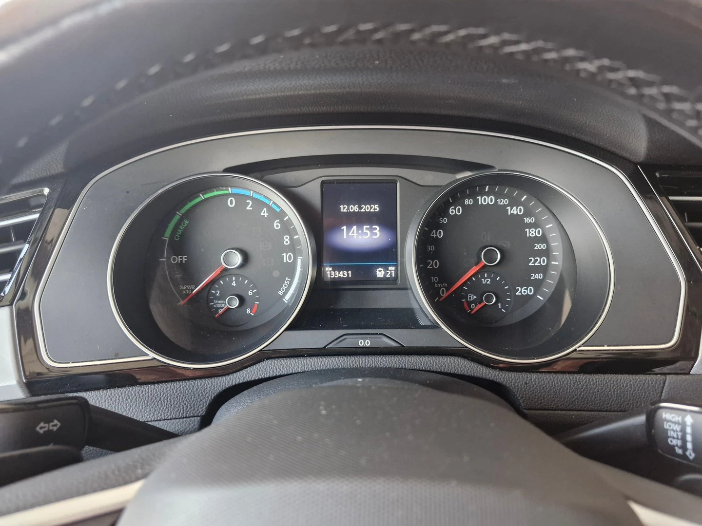 VW Passat VW Passat Var GTE Plug-In-Hybrid 1.4 TSI | Mobile.bg   8