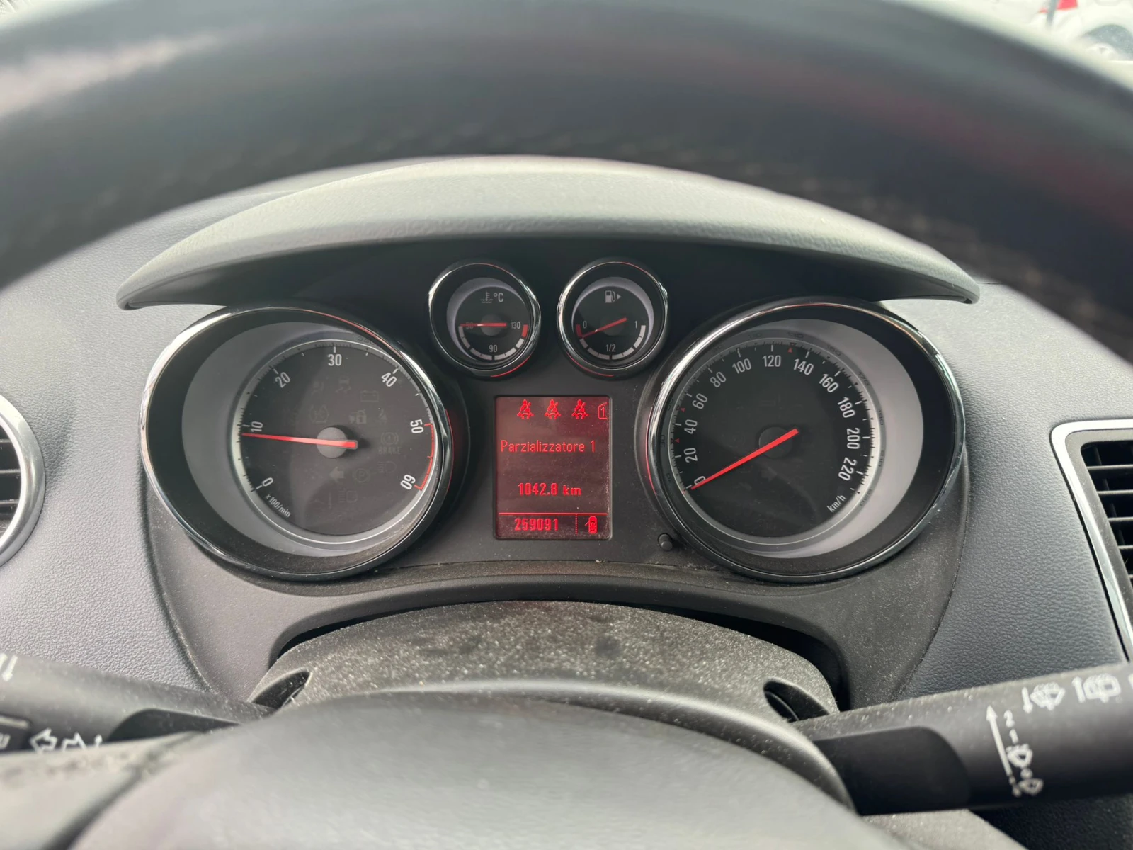 Opel Meriva 1.3 - изображение 10