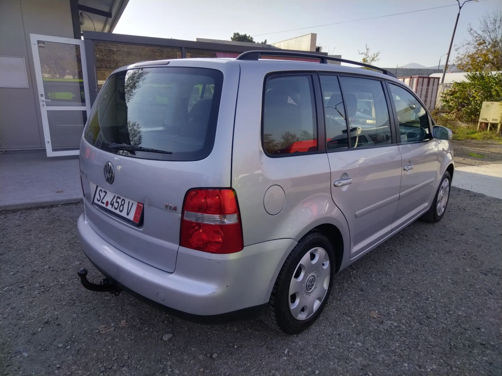 VW Touran 1.9TDI, 7 места, темпомат, 6 скорости  - изображение 7