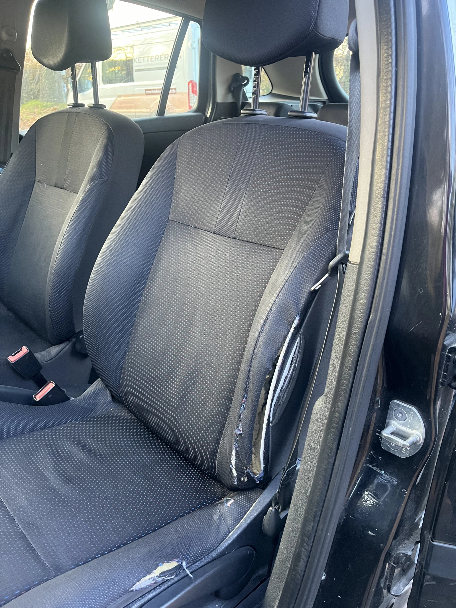 Renault Clio 1.2 16v t - изображение 7