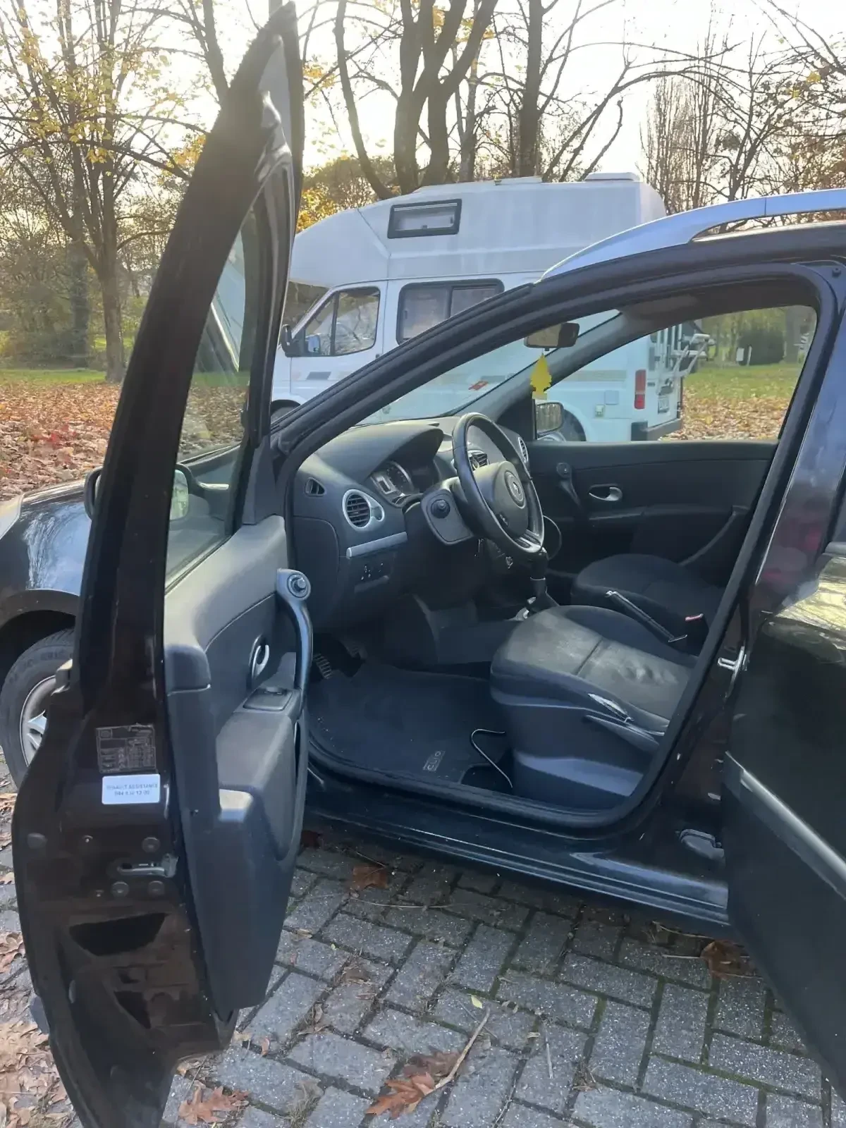 Renault Clio 1.2 16v t - изображение 4