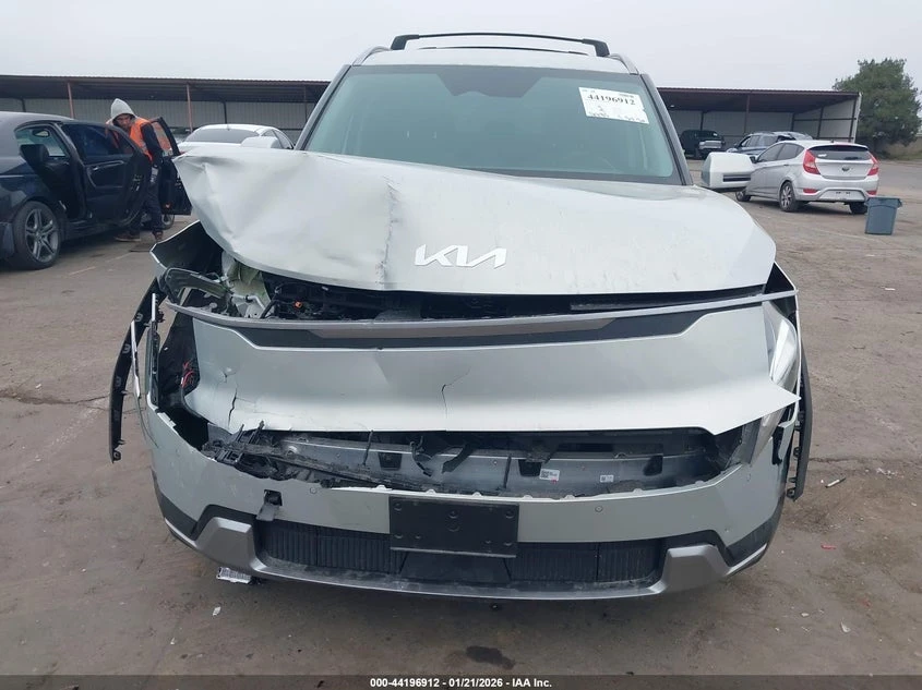 Kia EV9 WIND | ЦЕНА ДО БЪЛГАРИЯ | , снимка 12 - Автомобили и джипове - 53813000