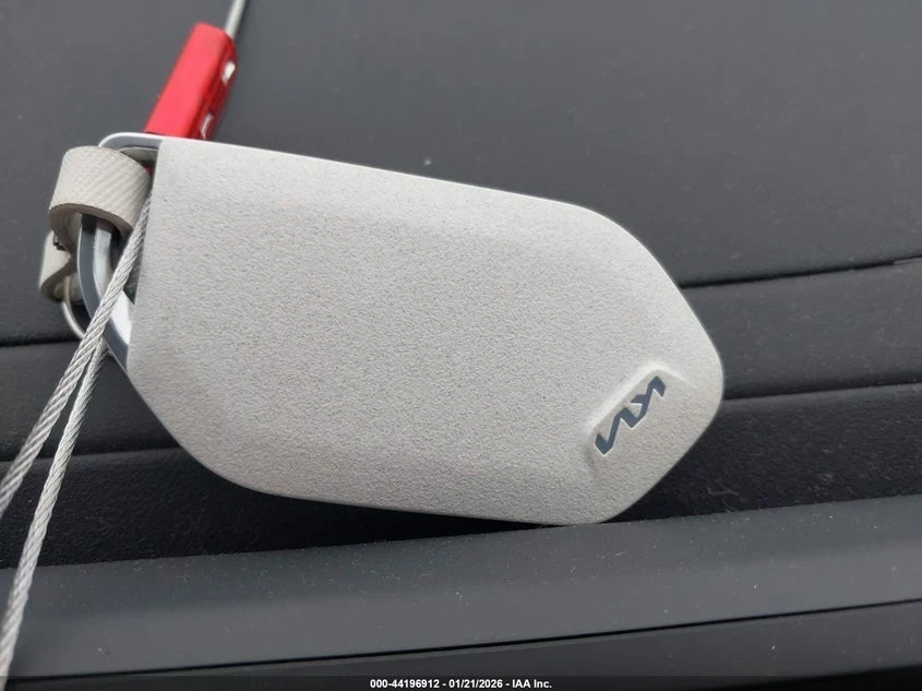 Kia EV9 WIND | ЦЕНА ДО БЪЛГАРИЯ | , снимка 10 - Автомобили и джипове - 53813000