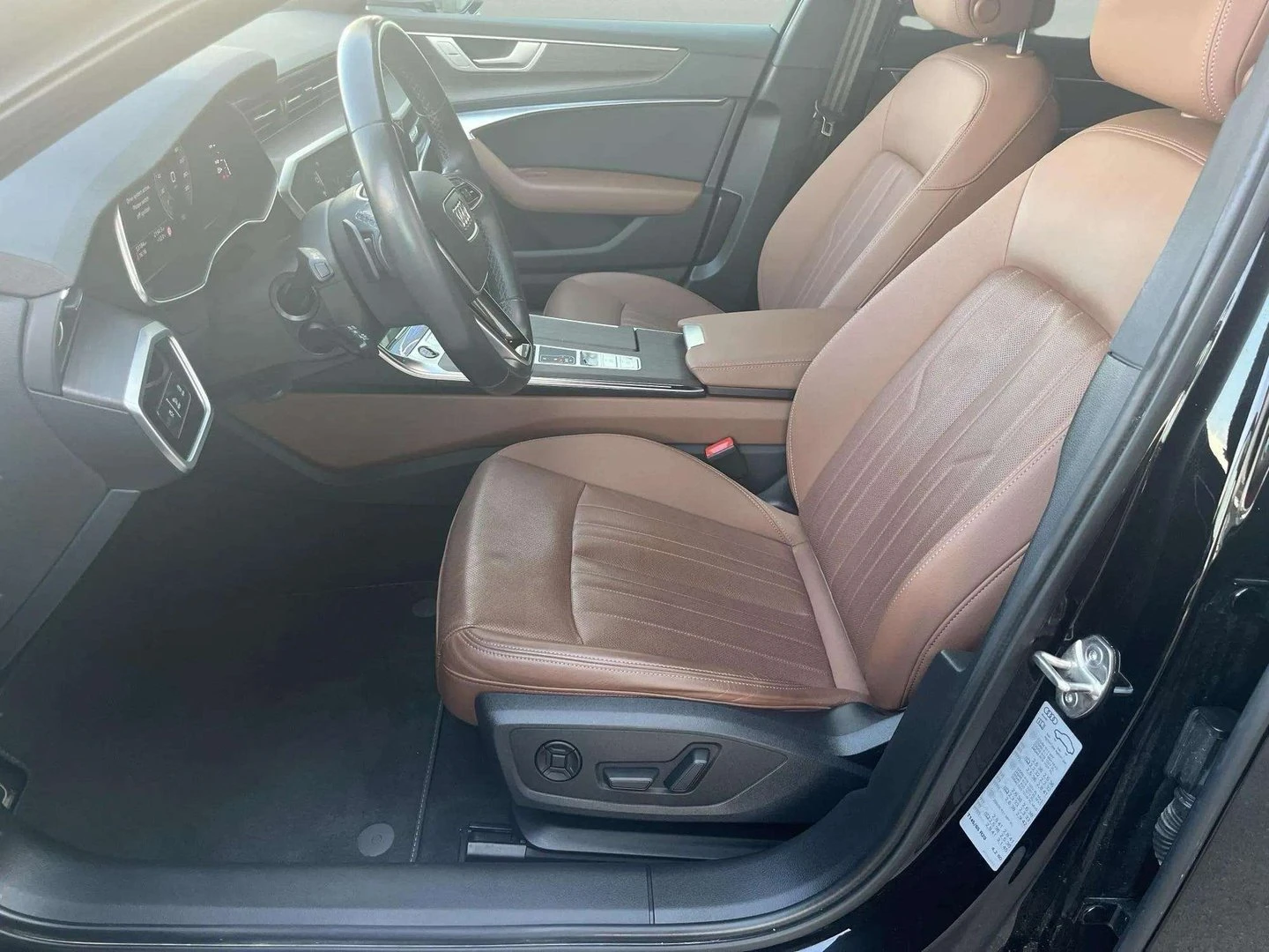 Audi A6 Limo Advanced 45 TFSI quattro, снимка 6 - Автомобили и джипове - 53903548