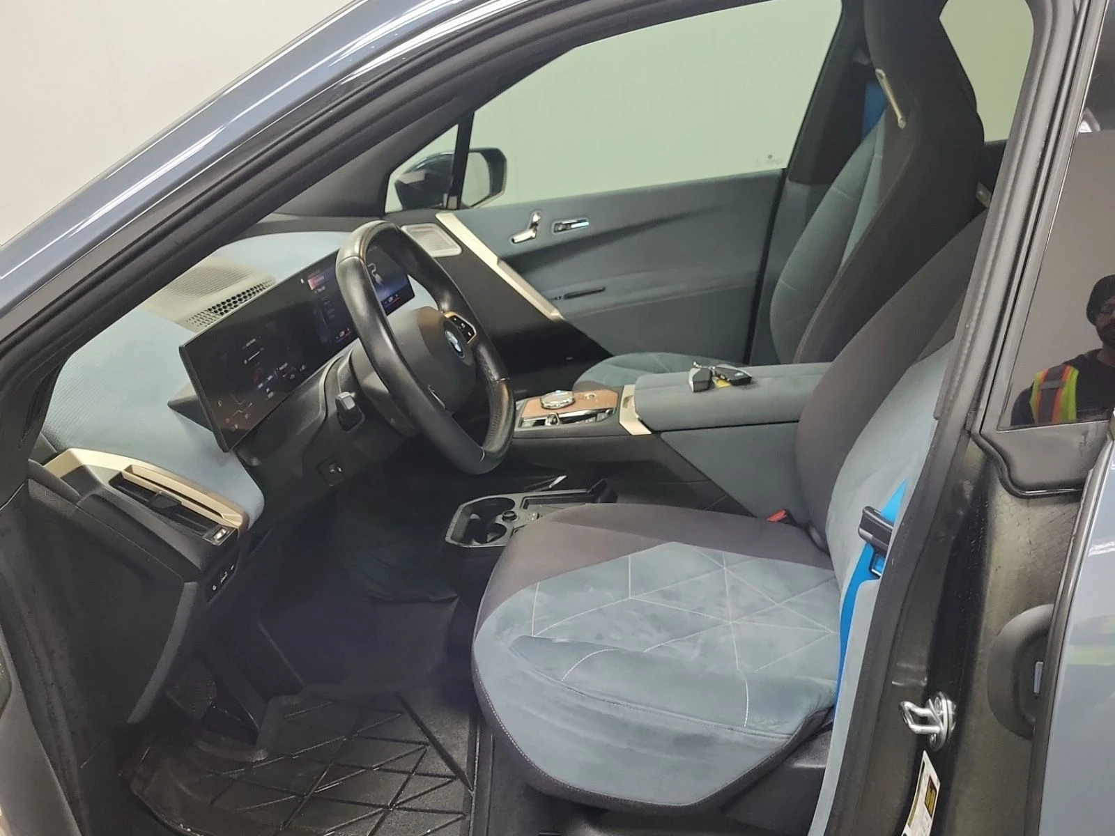 BMW iX Digital* Keyless* ������* CarPlay | Mobile.bg � ����������� 7