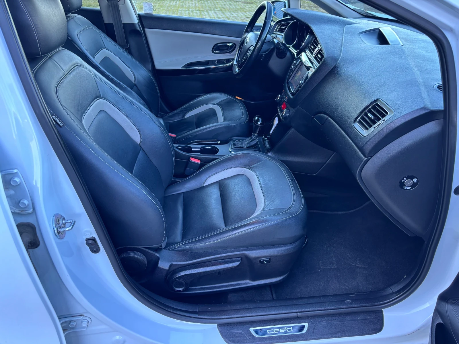 Kia Ceed dinamics ful ful FACE, снимка 13 - Автомобили и джипове - 54109491