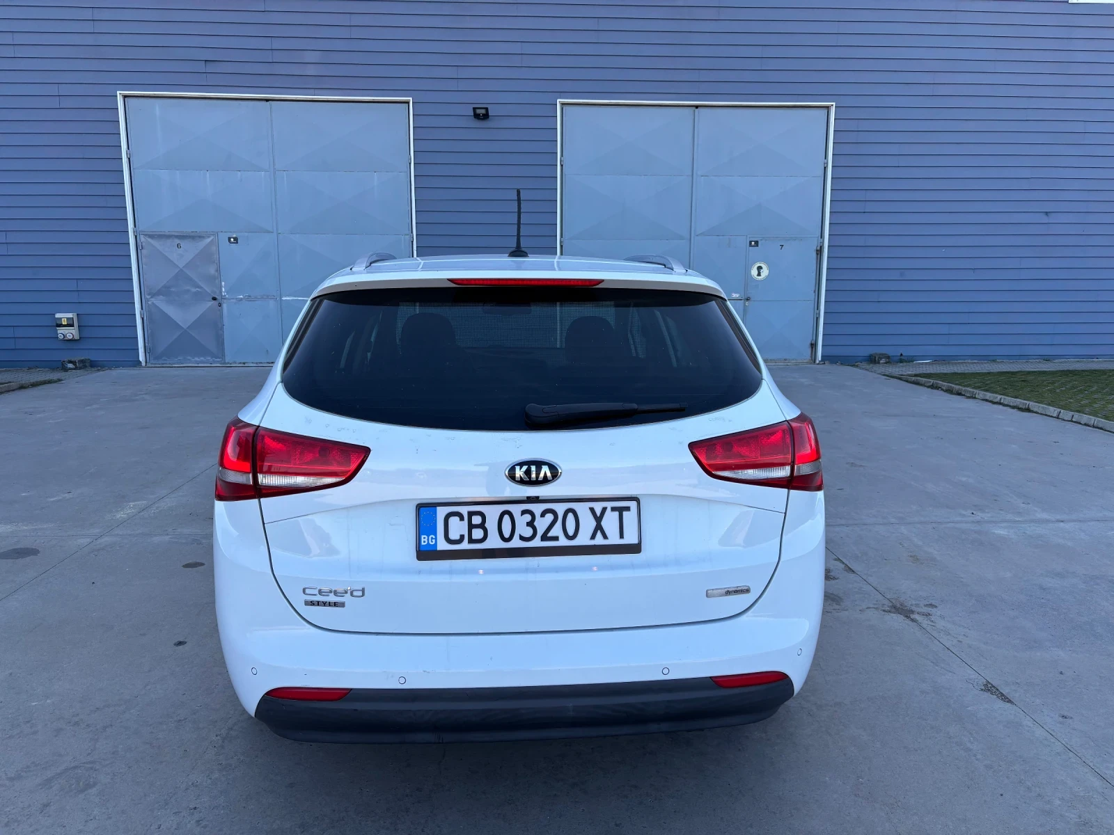 Kia Ceed dinamics ful ful FACE, снимка 6 - Автомобили и джипове - 54109491