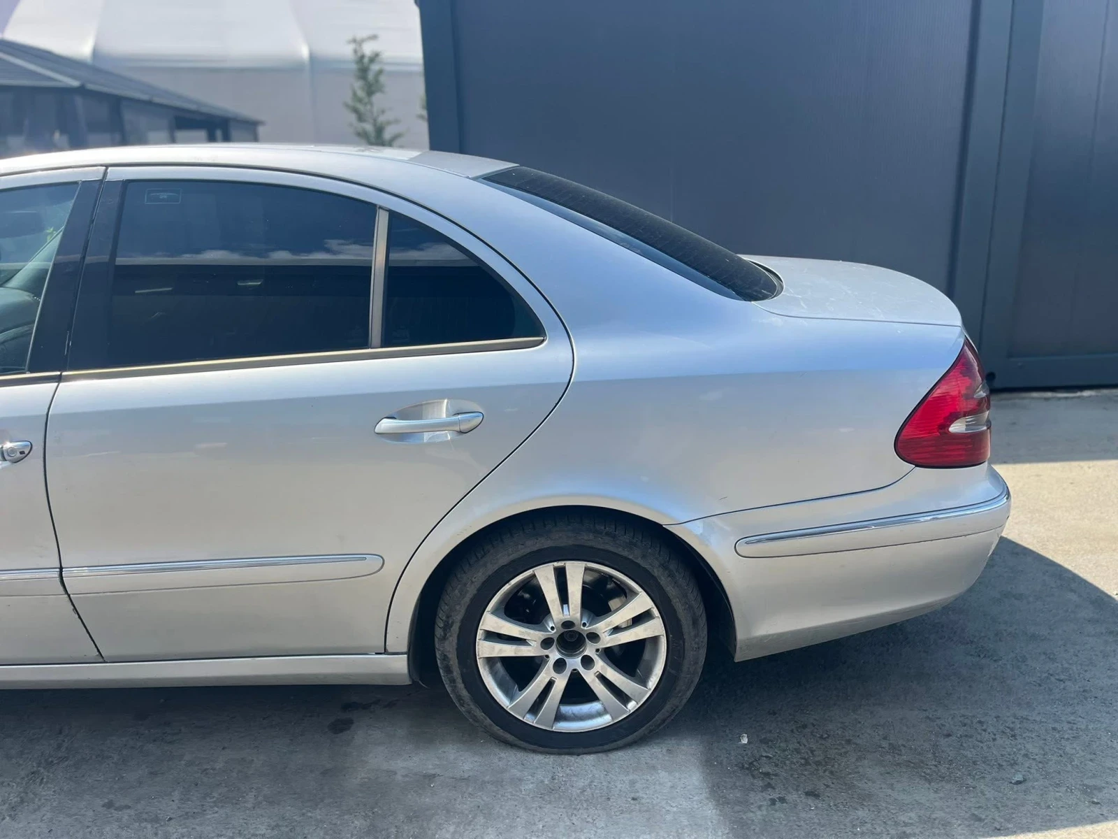 Mercedes-Benz E 270 647, снимка 5 - Автомобили и джипове - 54298217