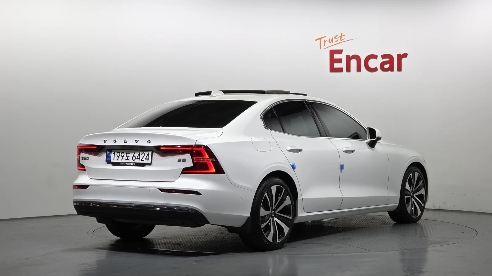 Volvo S60 B5 2.0 Ultimate Bright, Full, снимка 2 - Автомобили и джипове - 54932953