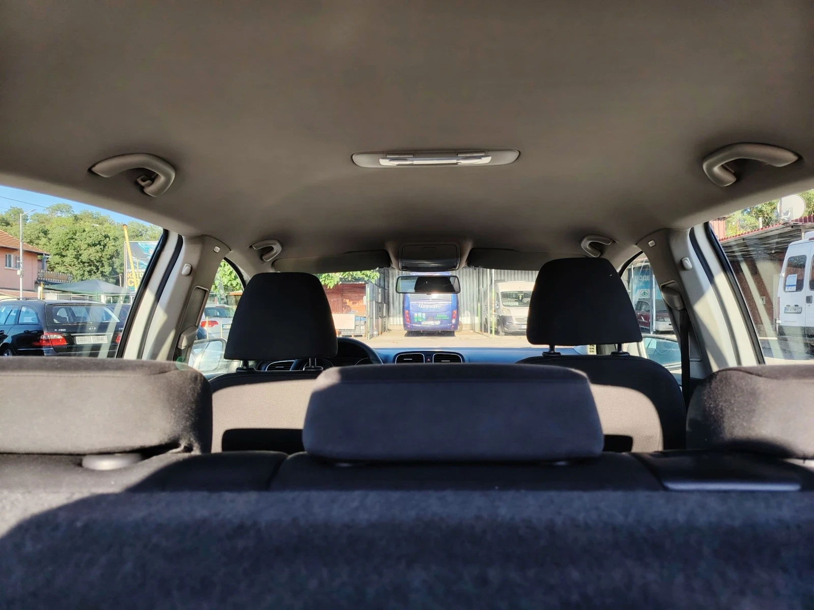 VW Golf 2.0tdi avtomatik, снимка 9 - Автомобили и джипове - 54987020