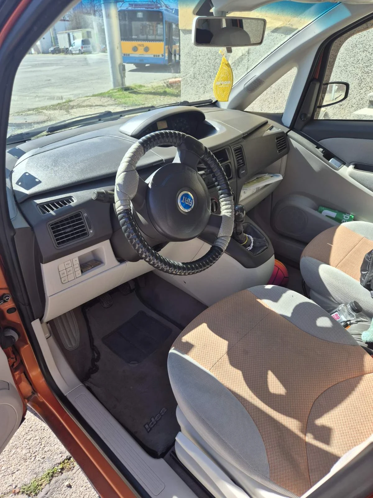 Fiat Idea, снимка 11 - Автомобили и джипове - 55232359