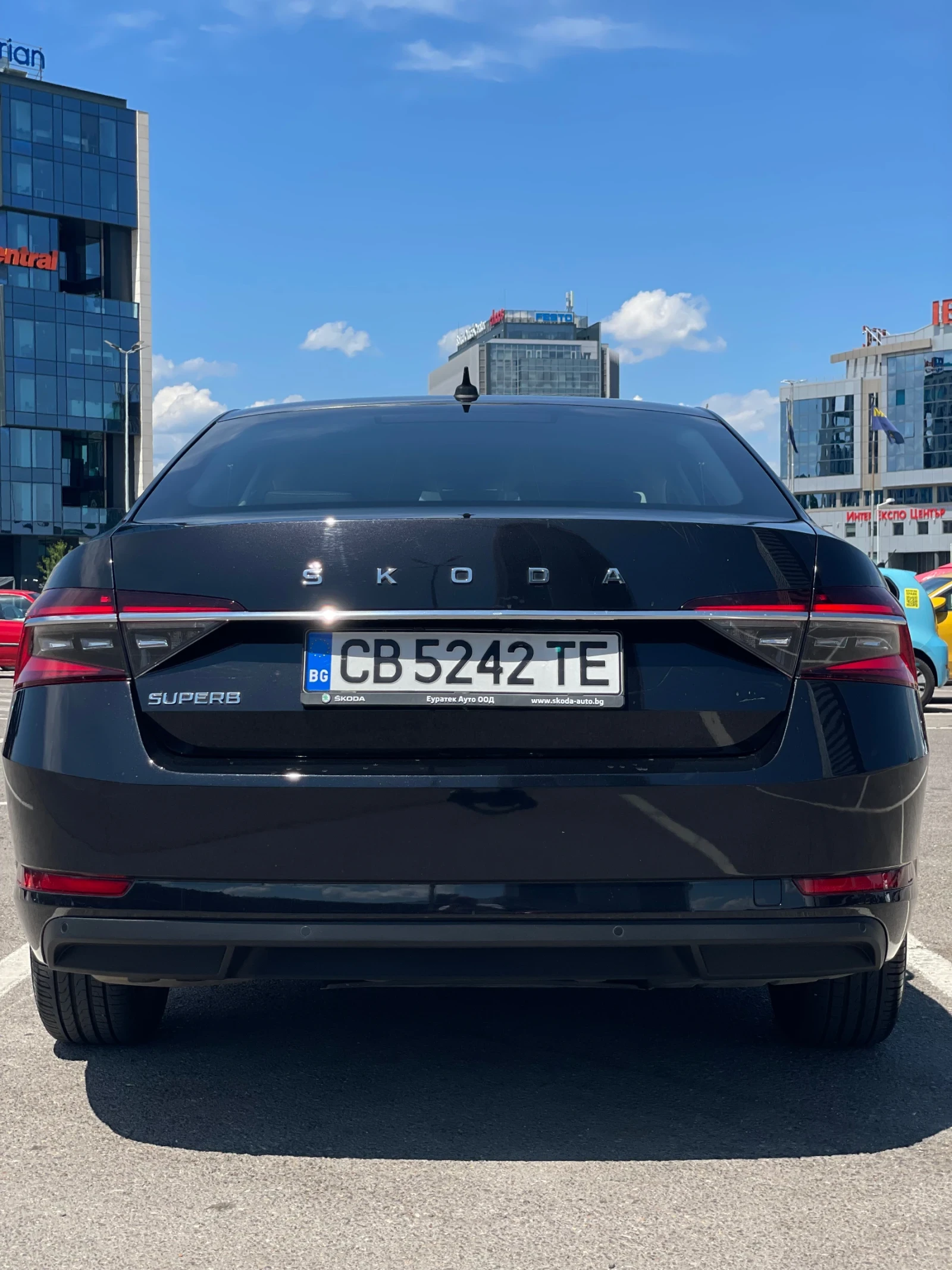 Skoda Superb, снимка 3 - Автомобили и джипове - 55441119