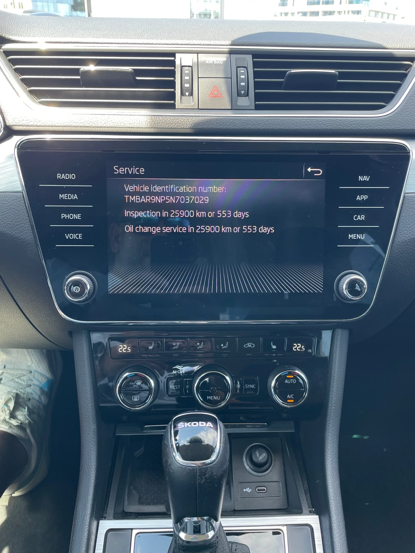 Skoda Superb, снимка 14 - Автомобили и джипове - 55441119