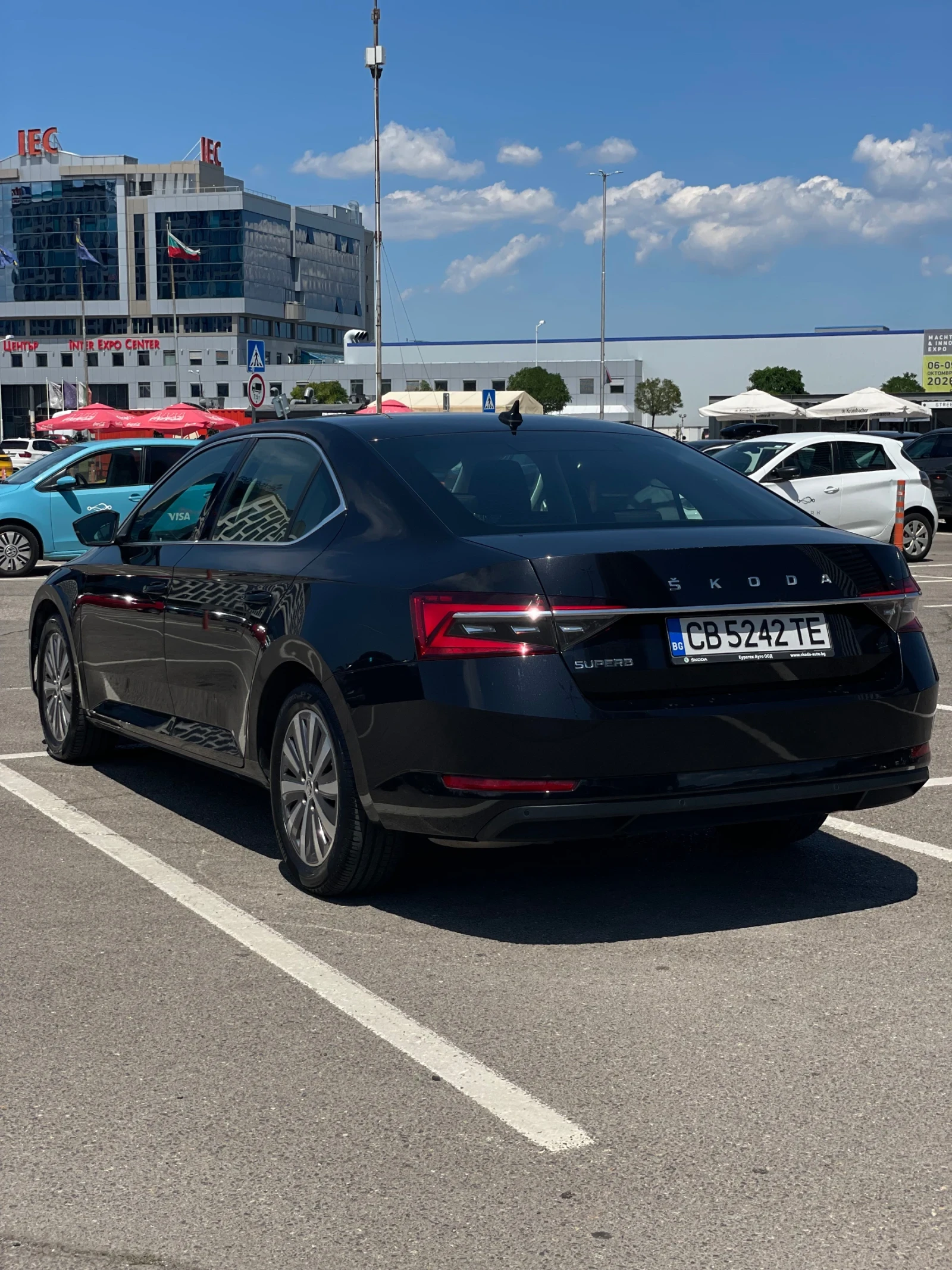 Skoda Superb, снимка 4 - Автомобили и джипове - 55441119