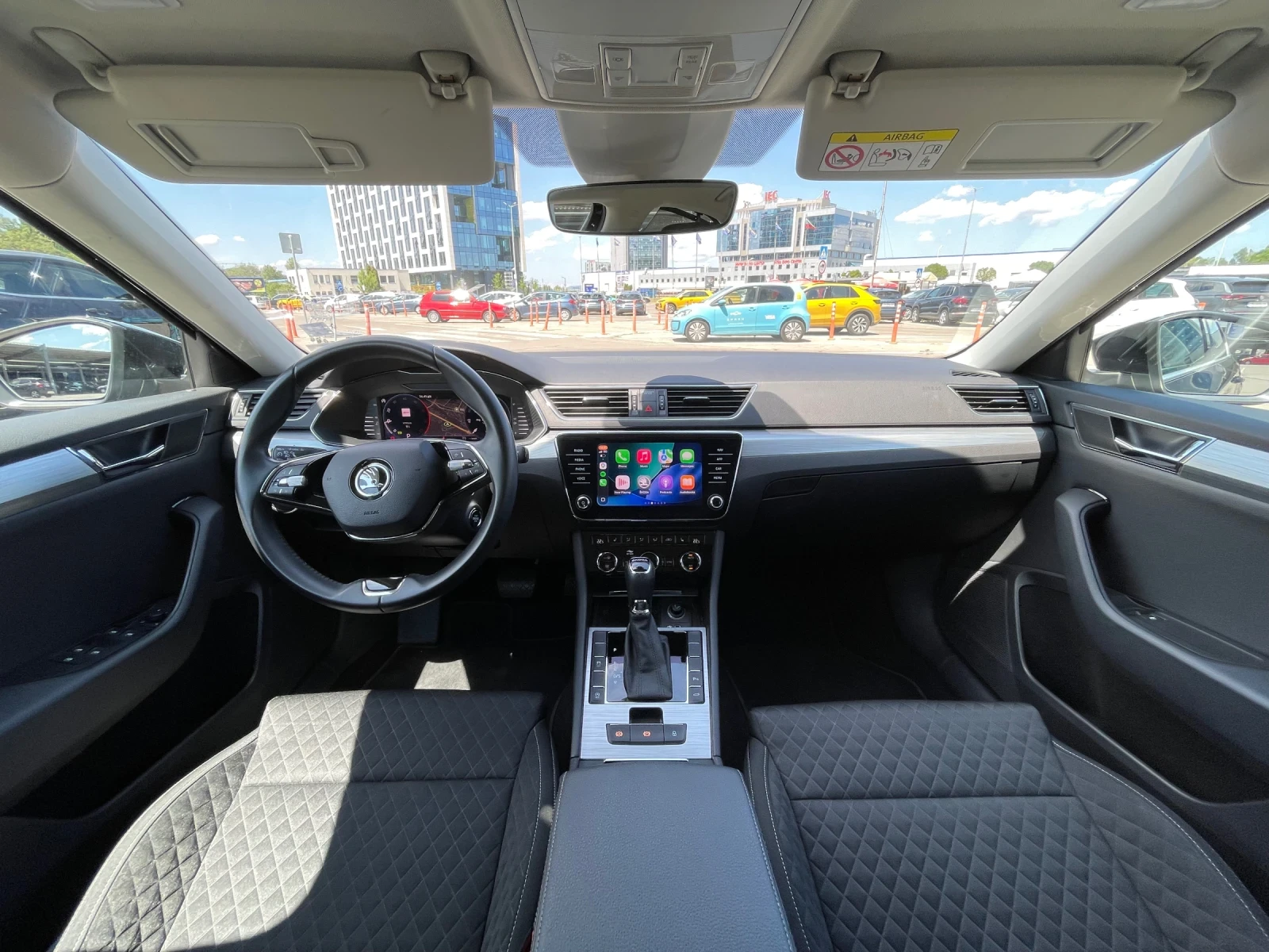 Skoda Superb, снимка 9 - Автомобили и джипове - 55441119