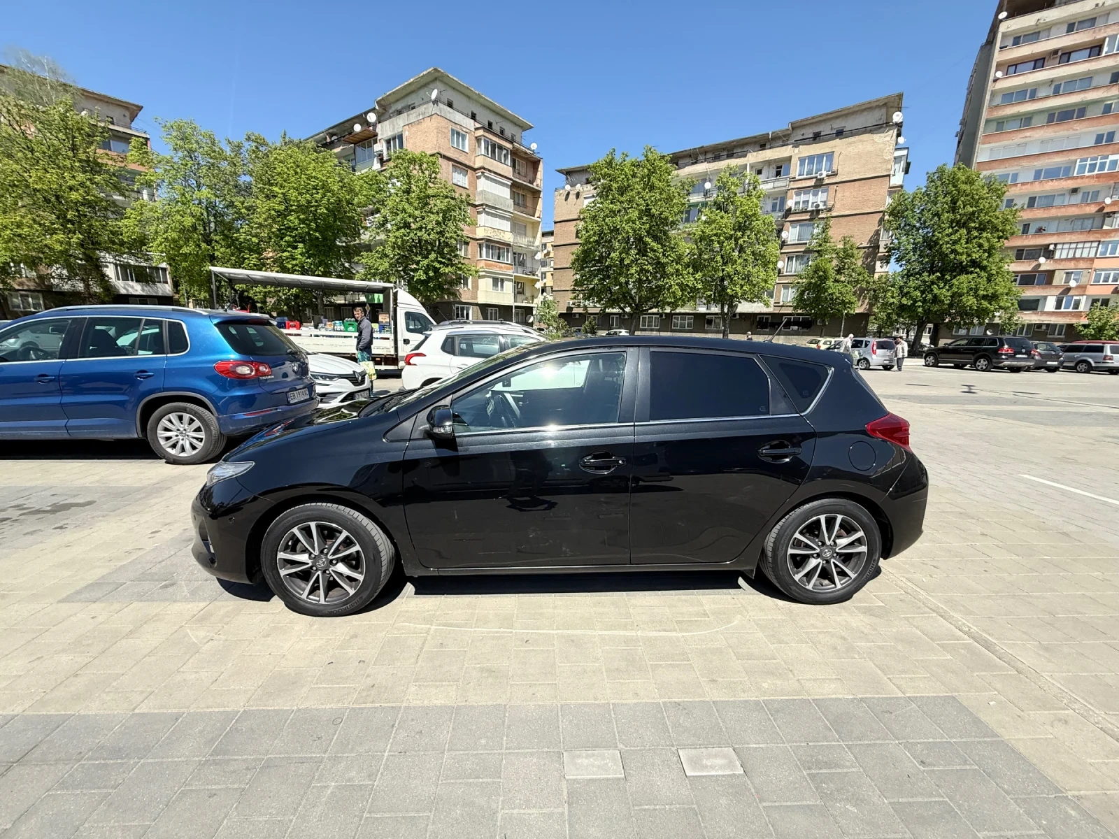 Toyota Auris 1.6 бензин/газ 132 к.с, снимка 3 - Автомобили и джипове - 55563559