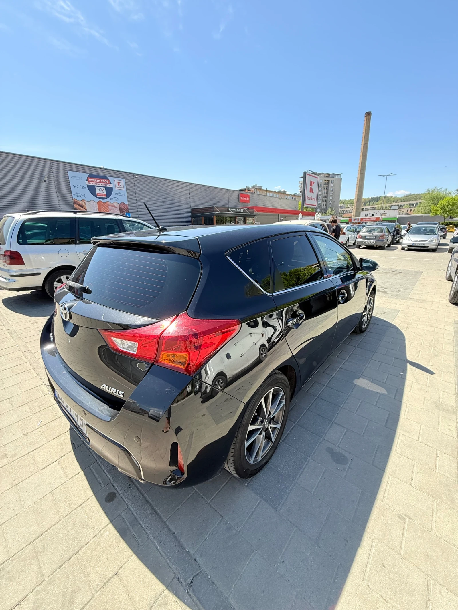 Toyota Auris 1.6 бензин/газ 132 к.с, снимка 7 - Автомобили и джипове - 55563559