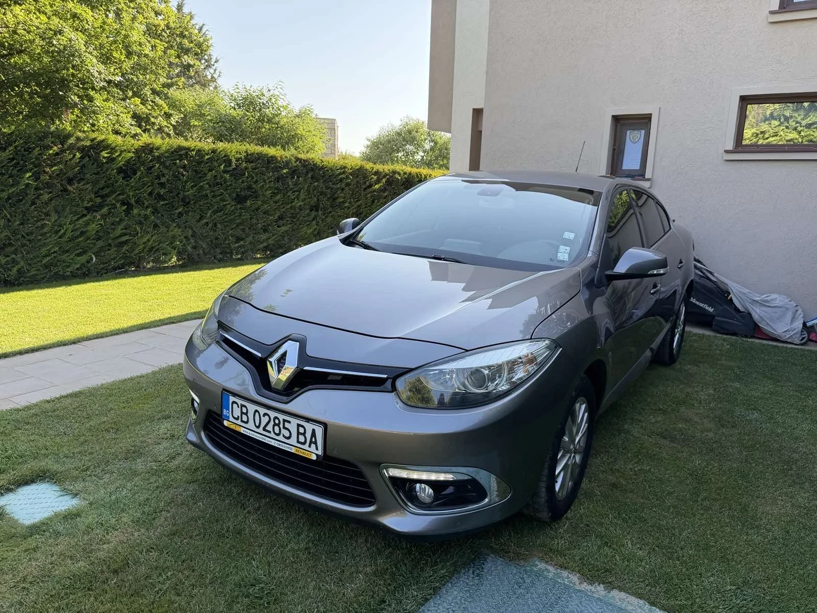 Renault Fluence 1.5DCI 110hp , снимка 8 - Автомобили и джипове - 55645004