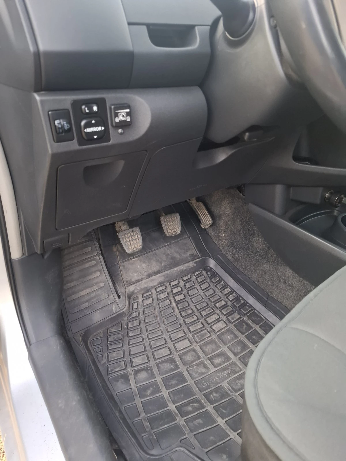 Toyota Yaris 2, снимка 5 - Автомобили и джипове - 55894541