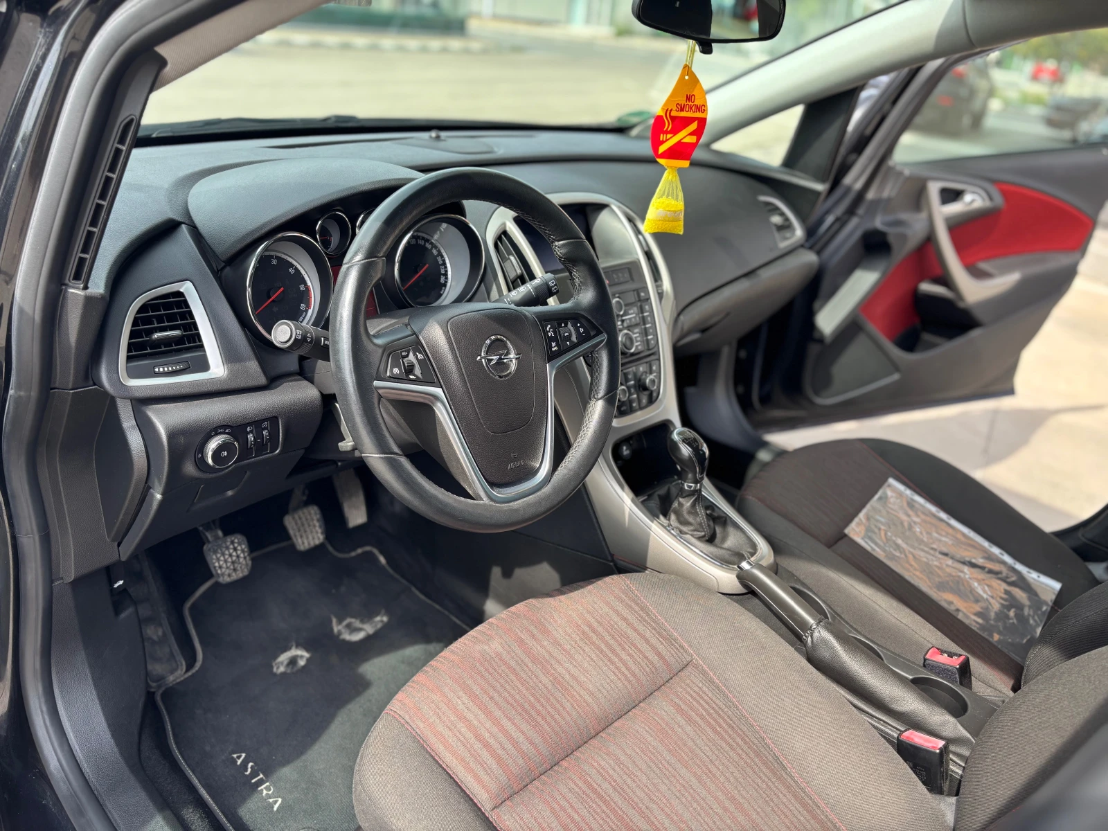 Opel Astra 1, 3d 95k.c., снимка 9 - Автомобили и джипове - 56153750