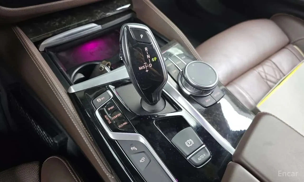 BMW 530 * 530d M Sport Package * ��������� * 360 * HUD *  | Mobile.bg � ����������� 8