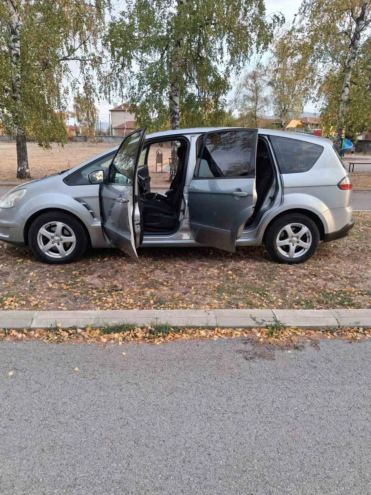 Ford S-Max, снимка 10 - Автомобили и джипове - 56523076