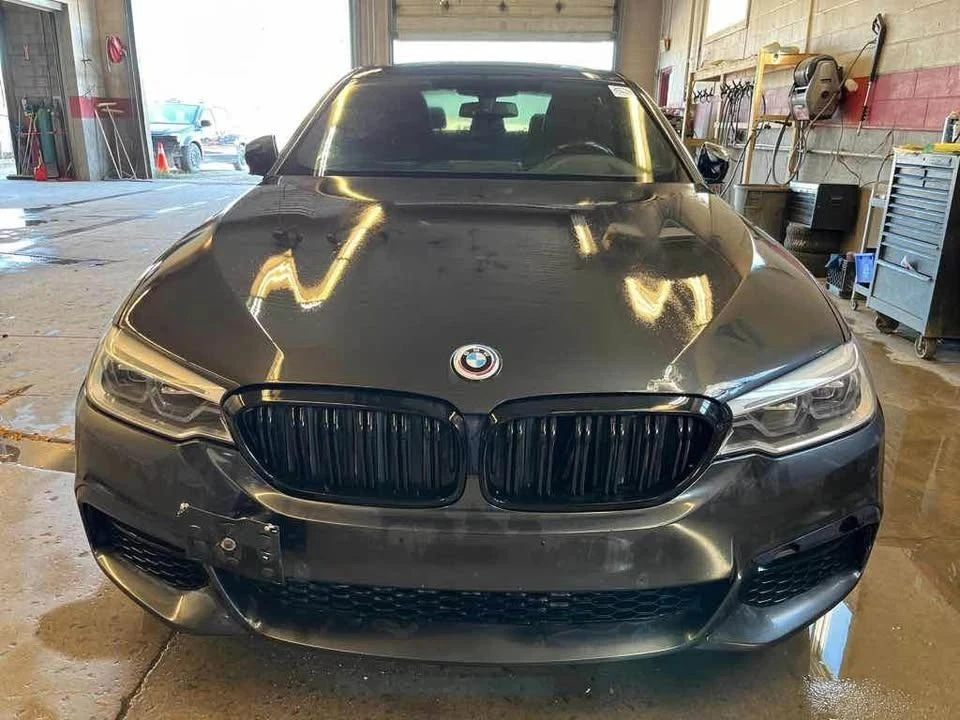 BMW 530, снимка 3 - Автомобили и джипове - 56686164