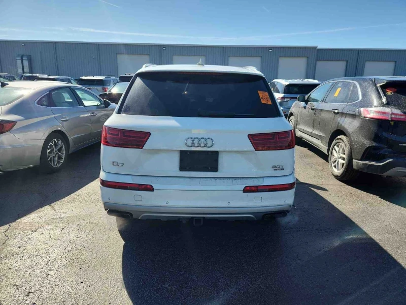 Audi Q7, снимка 6 - Автомобили и джипове - 49389871