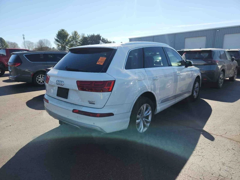 Audi Q7, снимка 4 - Автомобили и джипове - 49389871