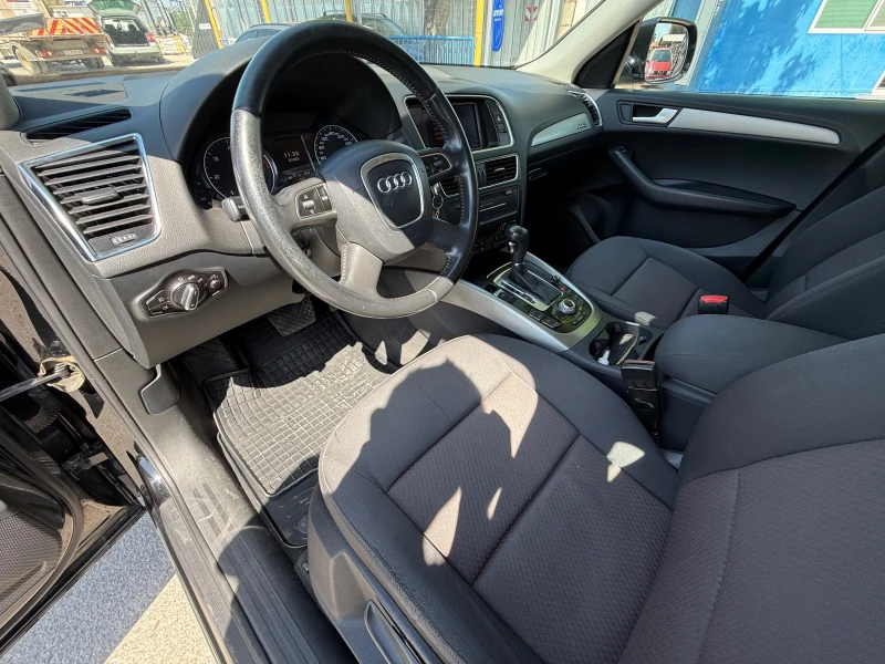 Audi Q5 2.0TDi quattro, снимка 10 - Автомобили и джипове - 49993138