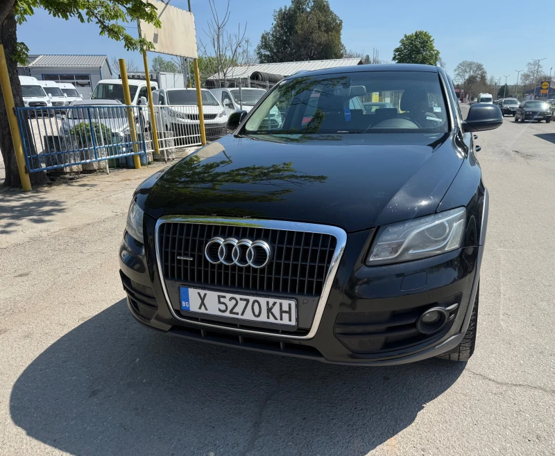 Audi Q5 2.0TDi quattro, снимка 8 - Автомобили и джипове - 49993138