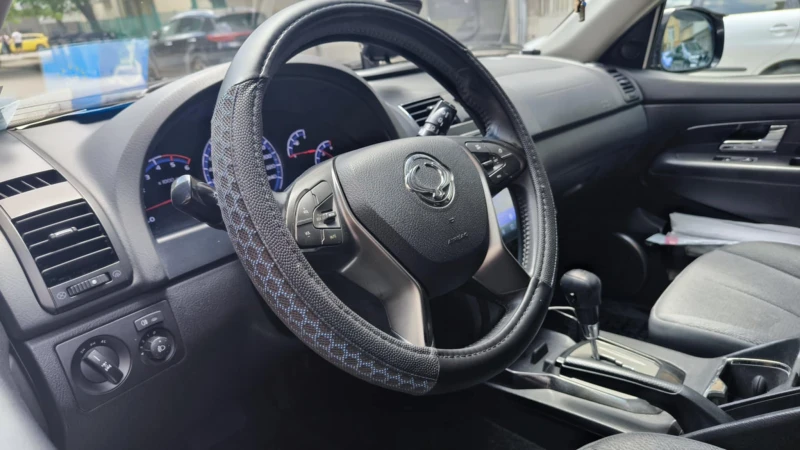 SsangYong Rexton W 2.2, снимка 8 - Автомобили и джипове - 51809753
