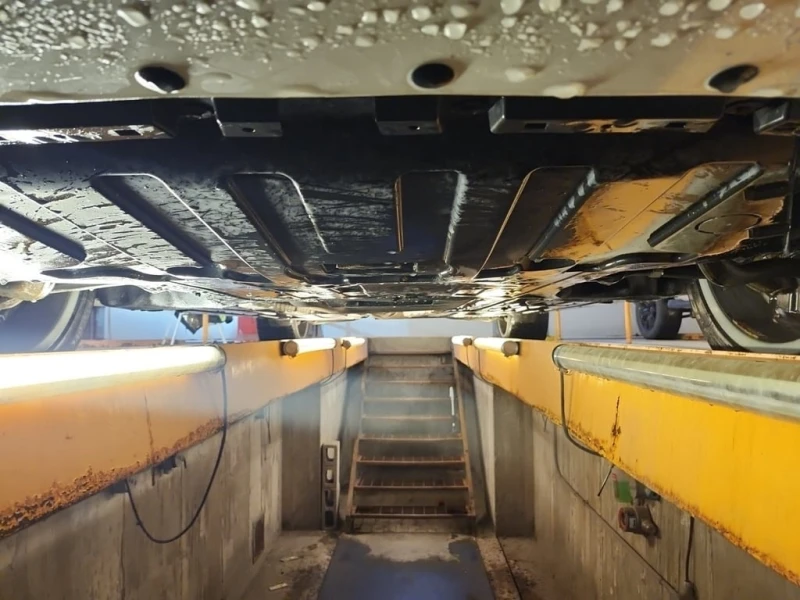 BMW X3 * XDRIVE35I * CARFAX * БЕЗ ПЪРВОНАЧАЛНА ВНОСКА, снимка 16 - Автомобили и джипове - 52851714