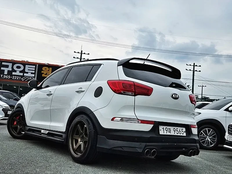 Kia Sportage R 4WD - изображение 2