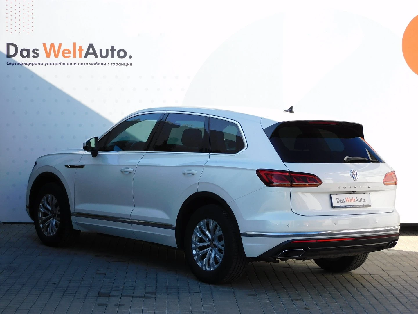 VW Touareg V6 TDI BMT 4MOTION - изображение 4