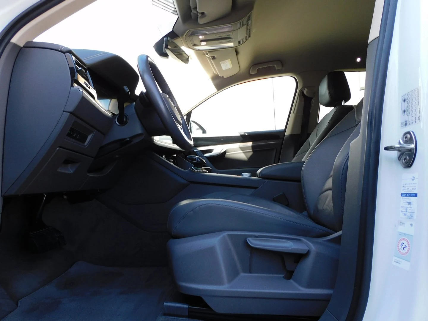 VW Touareg V6 TDI BMT 4MOTION | Mobile.bg   6