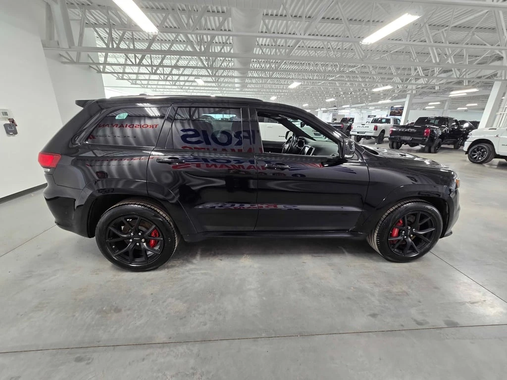 Jeep Grand cherokee * SRT * CARFAX * * АЛКАНТАРА * ПОДГРЕВИ * ОБДУХВАН - изображение 3